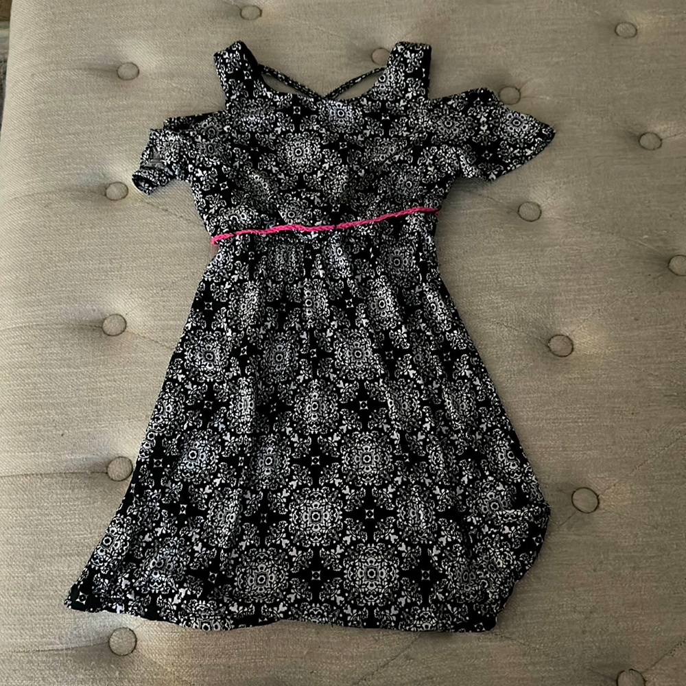 Girls size 7 dress